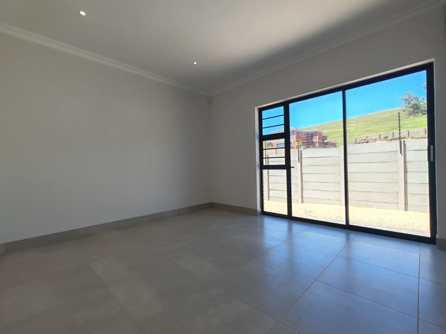 4 Bedroom Property for Sale in Kamma Heights Eastern Cape